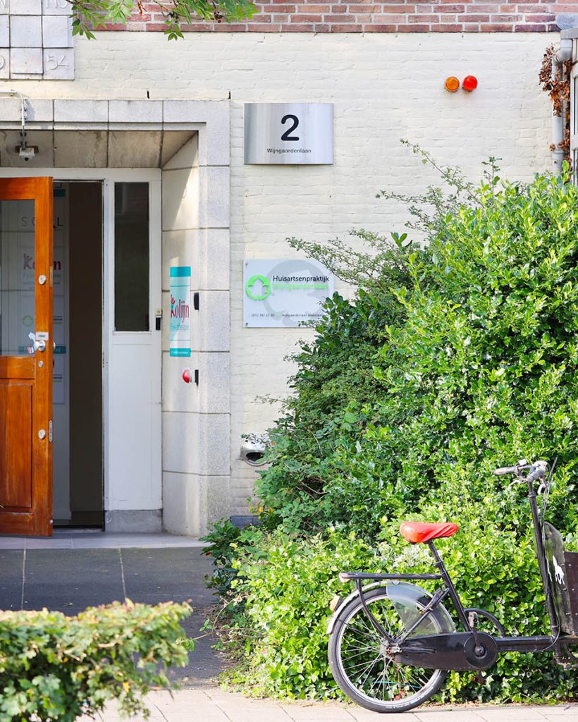 Voordeur huisartsenpraktijk